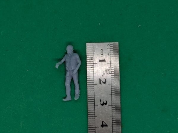 4mm male biker
